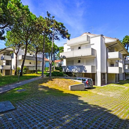 Apartment Parco Hemingway-1 By Interhome Lignano Sabbiadoro Ngoại thất bức ảnh