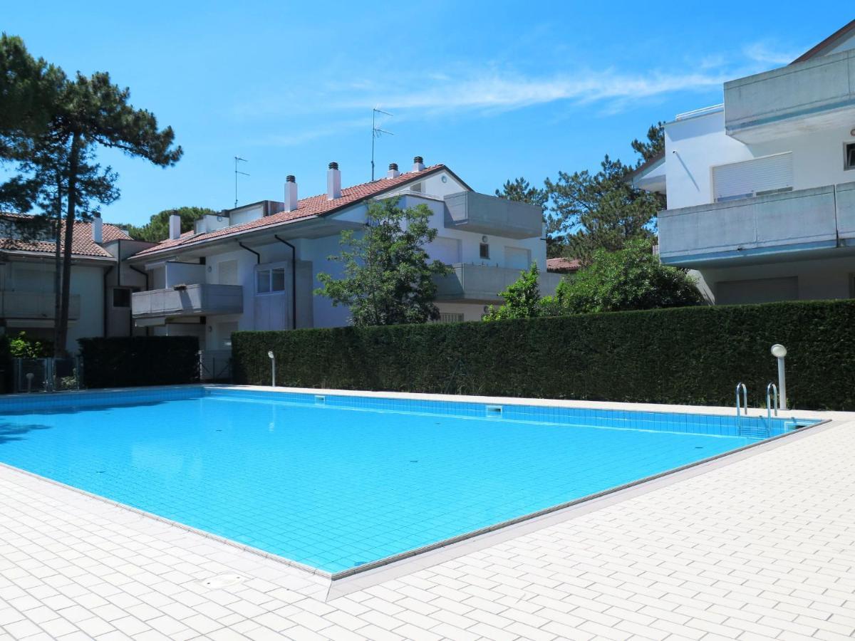 Apartment Parco Hemingway-1 By Interhome Lignano Sabbiadoro Ngoại thất bức ảnh