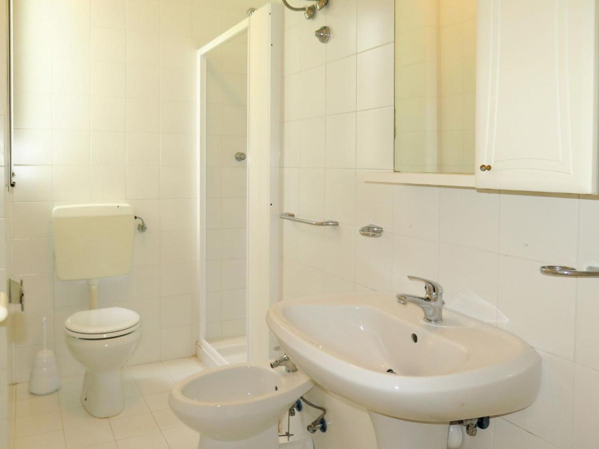 Apartment Parco Hemingway-1 By Interhome Lignano Sabbiadoro Ngoại thất bức ảnh